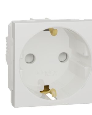 NU303718 | Socket-outlet, New Unica, 2P+E, 16A, Schuko, with shutter, white